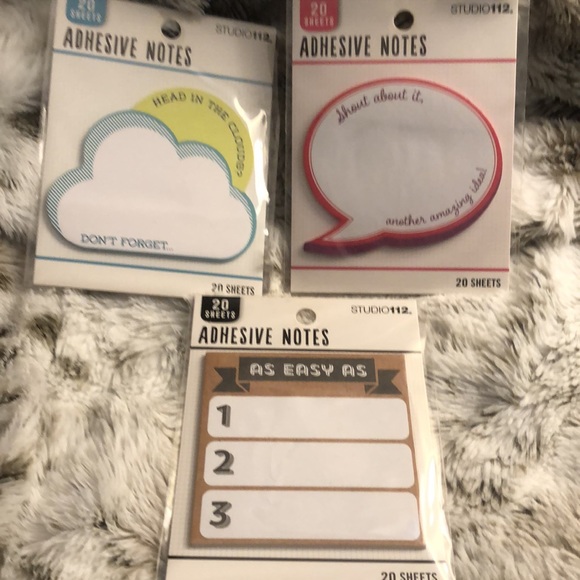 Assorted Bundle of sticky notes & tabs - Picture 7 of 13